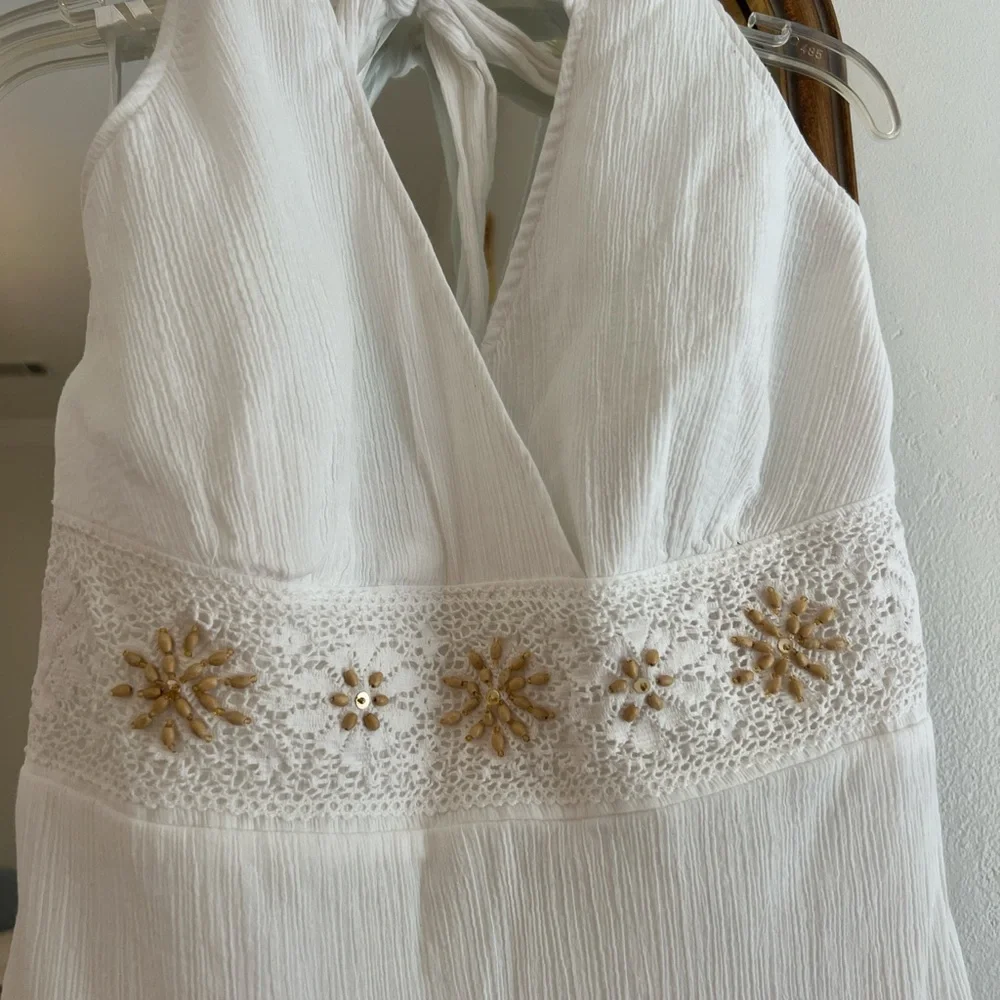 Chic White Lace Trim Maxi Dress - Picture 3 of 5